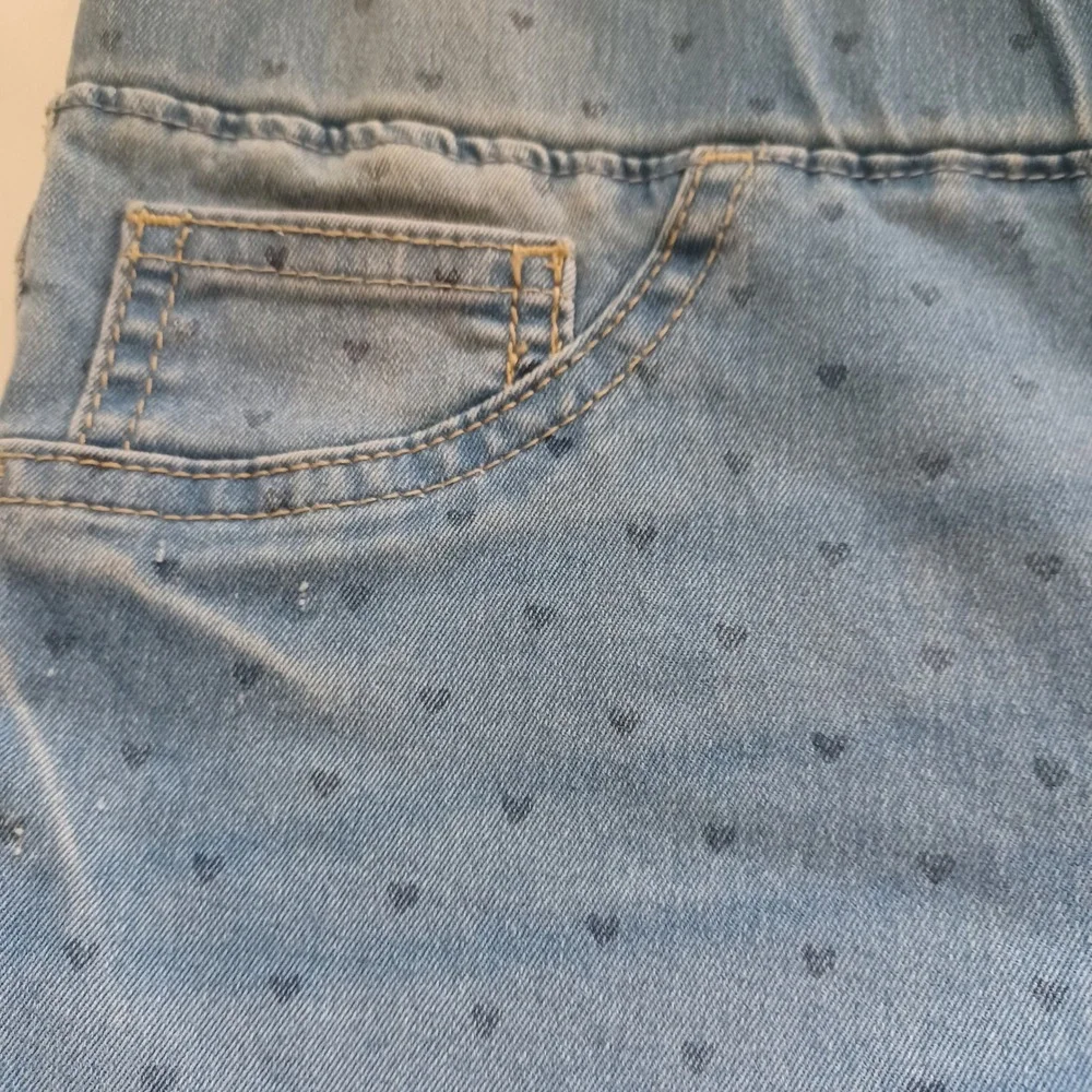 Cat & Jack Girl 10 Plus Heart Print Jeggings Light Wash Blue Denim Pull On Pants